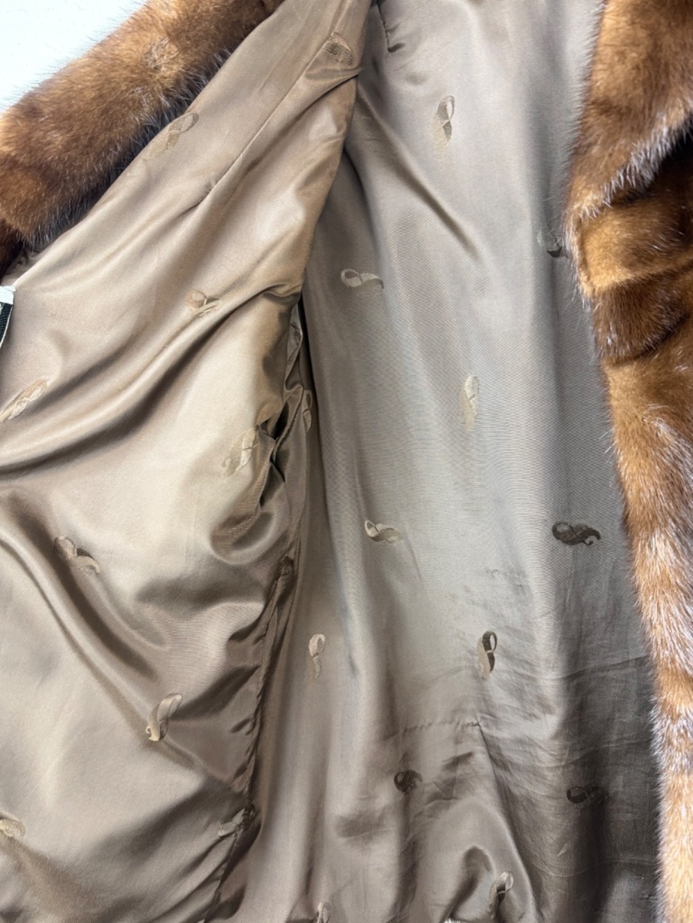 Vintage Saga Mink Female Ranch Mink Genuine Brown Fur Jacket Coat - Picture 10 of 12